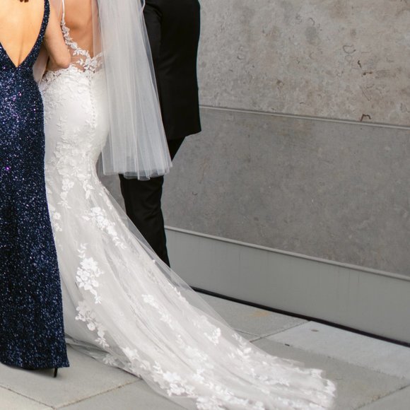 Enzoani Love Alara Fit and Flare Wedding Dress - Picture 6 of 11